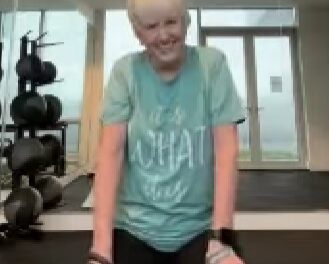 At 76, She Went From Knee Pain Every Night to Climbing 7 Flights Pain-Free